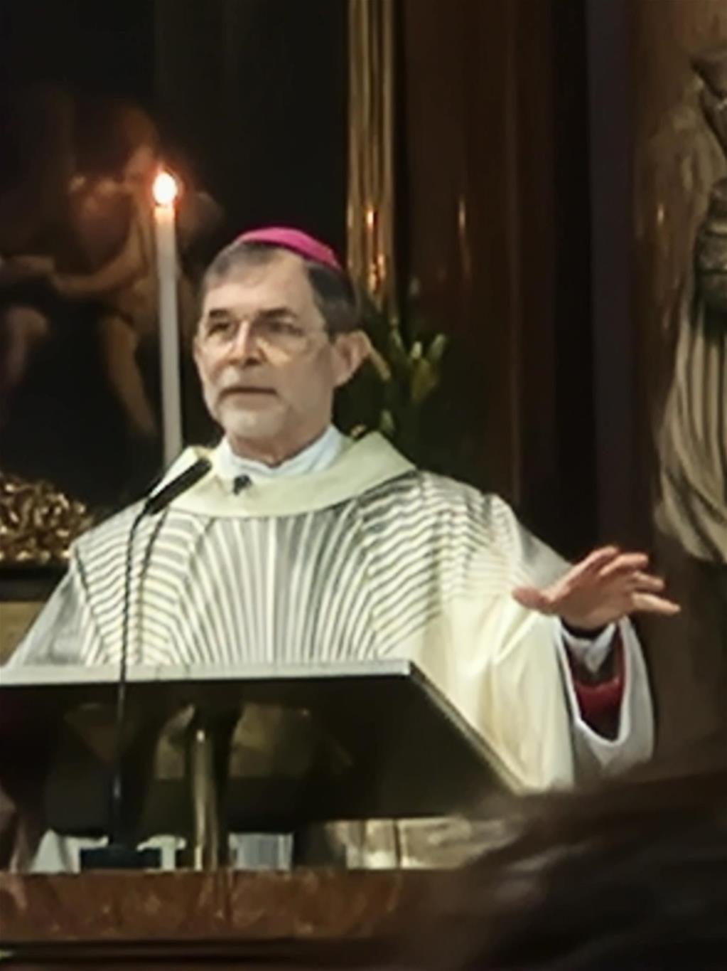 Erzbischof Grünwidl bei seiner Danksagung am Schluss des Festgottesdienstes