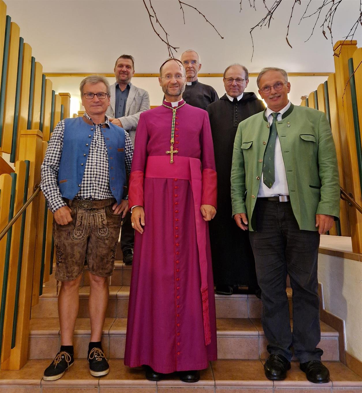 v.l.n.r.: Hannes Pamperl, Thomas Pamperl, Stephan Turnovsky, P. Philippus Reisenberger, P. Josef Haspel, Richard Hogl